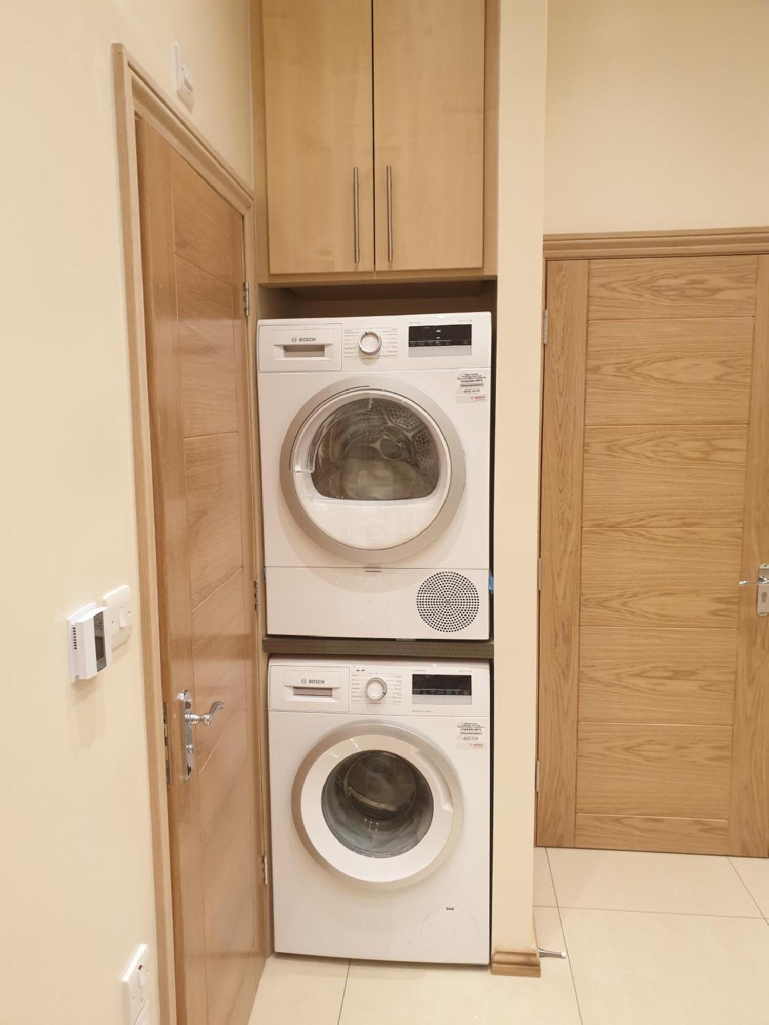 London Luxury Apartments 3 Bedroom Sleeps 8 With 3 Bathrooms 4 Mins Walk To Tube Free Parking Ilford Buitenkant foto